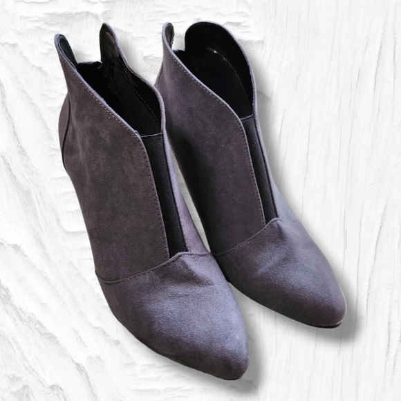 MADELINE Cassidey Heeled Ankle Gray Boots  womens size 8.5 - Picture 5 of 13